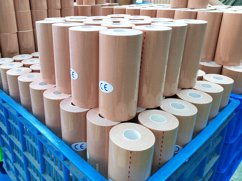 {"default":"15cm boob tape"}
