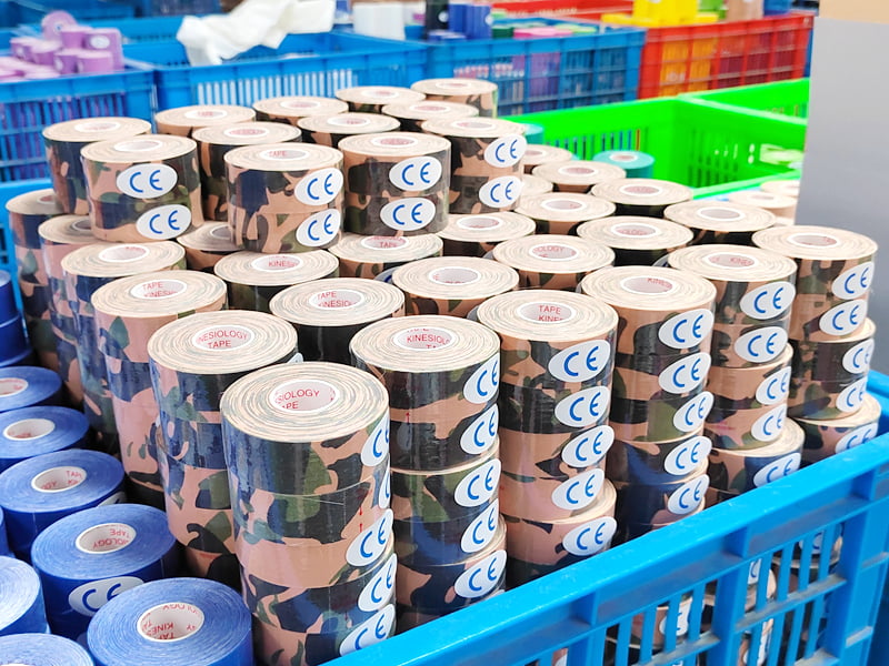 {"default":"2.5 cm 1 inch green camo kinesiology  tape in factory"}
