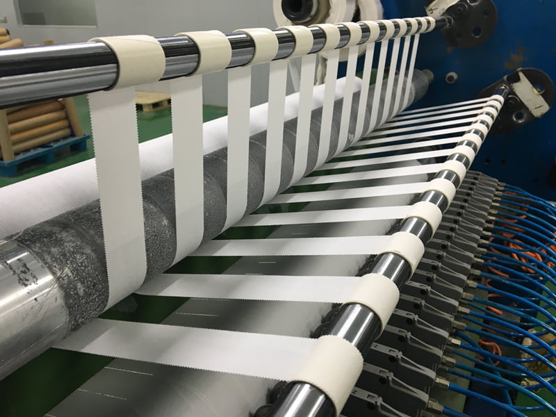 {"default":"athletic tape cutting"}
