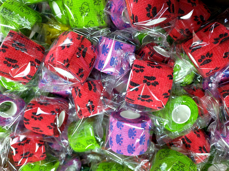 Bulk-printed pattern cohesive bandages from a Chinese supplier