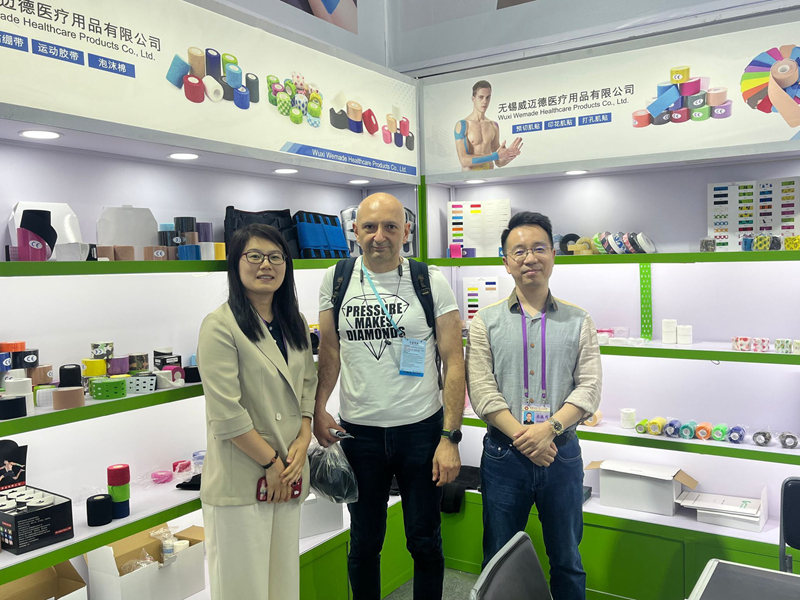 {"default":"Veefun Exhibition2"}
