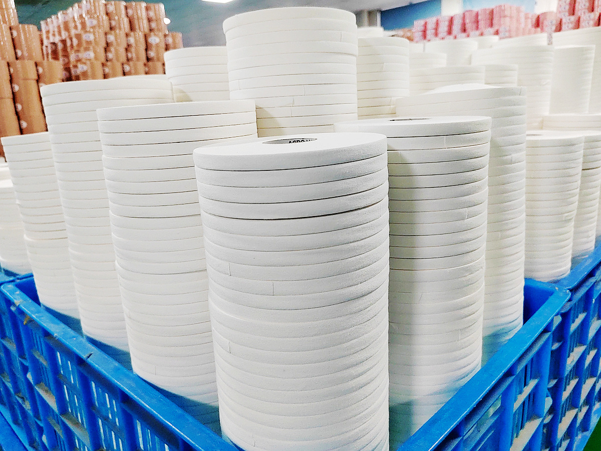 {"default":"athletic finger tape"}
