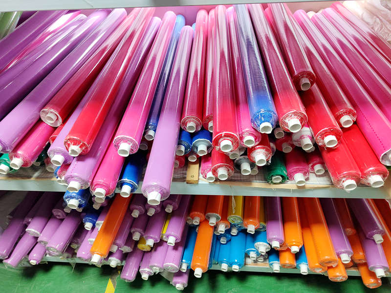 {"default":"kinesiology tape rolled"}
