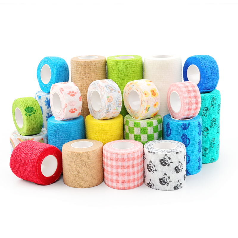 {"default":"Printed vet wrap and solid color cohesive bandage made of non-woven fabric"}
